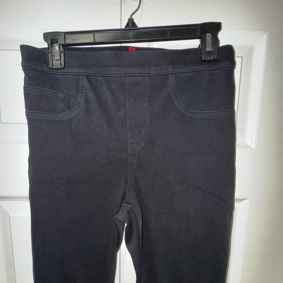 Spanx Women's Black Jeggings. Size M. GUC - Picture 2 of 9